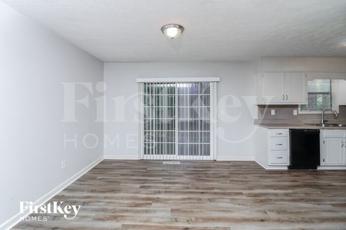 Building Photo - 2845 Tray Ct
