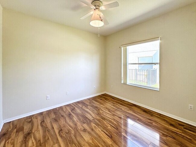 Building Photo - 10864 Cory Lake Dr