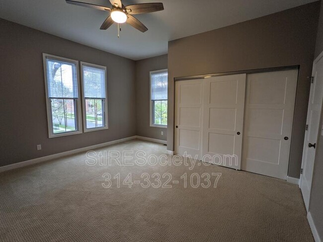 Building Photo - 2206 Blendon Pl