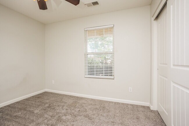 Building Photo - 4613 Sweet Whisper Ln