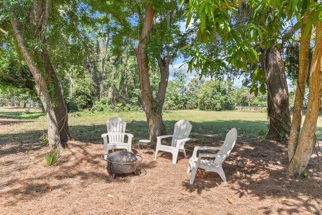 Building Photo - Charming bungalow in Winter Park