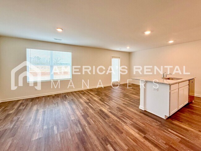 Building Photo - Spacious Single-Story Living in Vance, AL! Available to View Now! REDUCED PRICE!  DEPOSIT PENDING!!