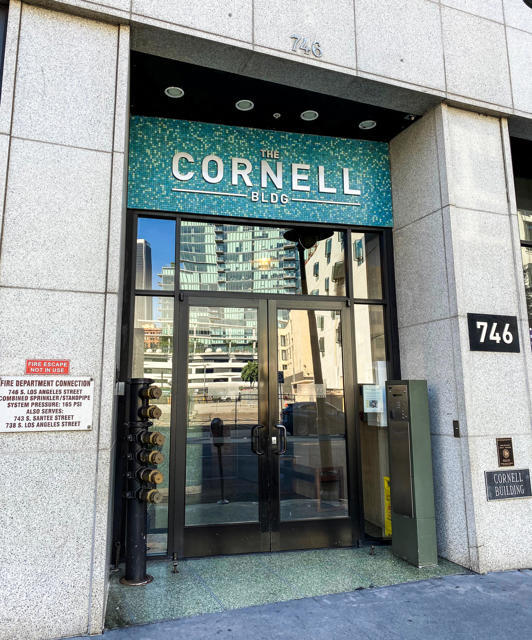 Building Photo - 746 S Los Angeles St