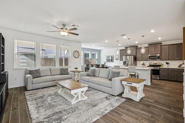 Building Photo - 2903 Bronx Dr