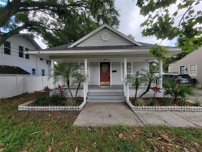 Primary Photo - 204 E Jean St