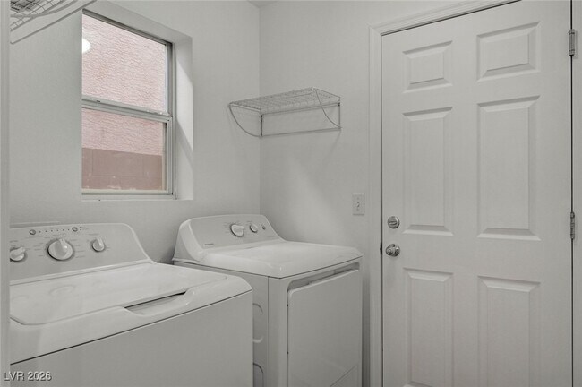 Building Photo - 9947 Corbridge St