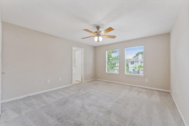 Building Photo - 23806 Spring Way Dr