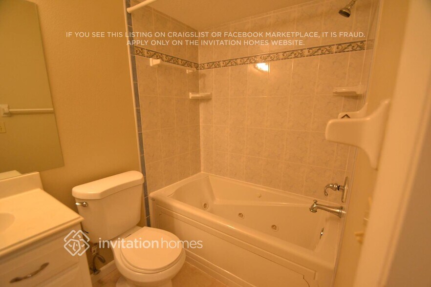 Building Photo - 1648 Raymore St NW