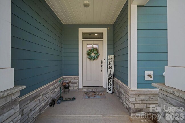 Building Photo - 10037 Mamillion Dr