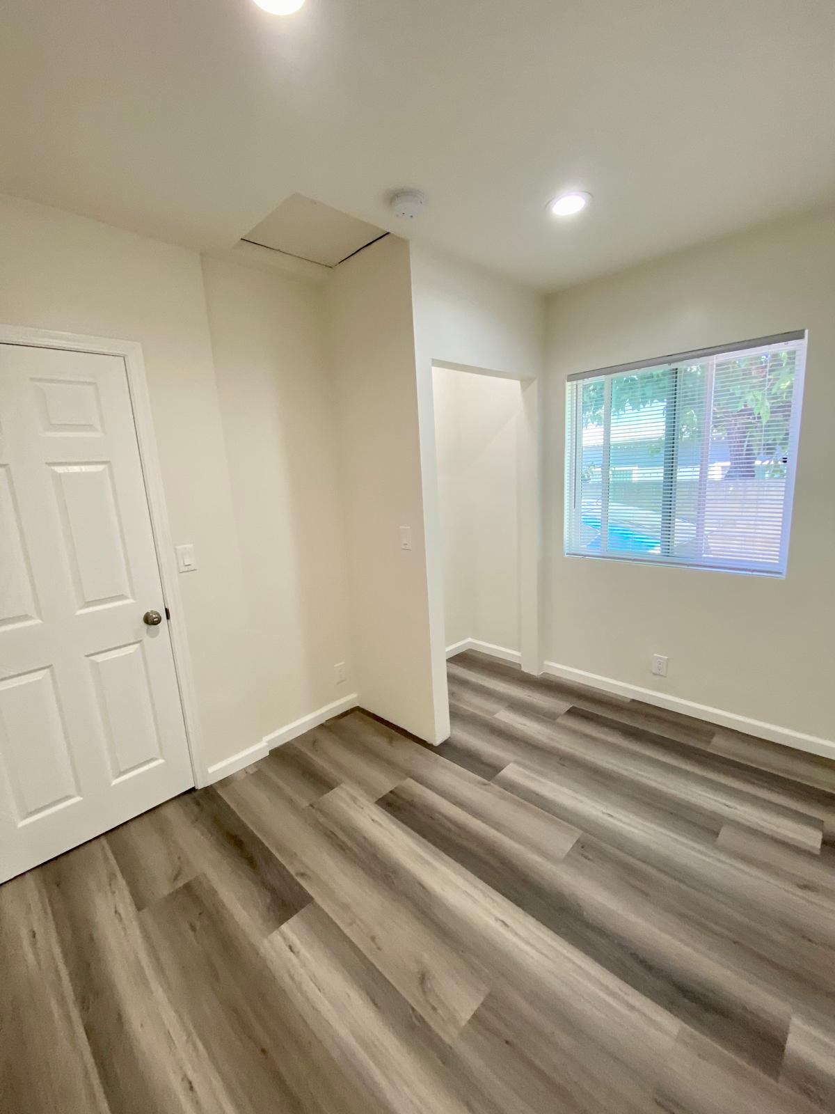 Building Photo - 1036 E O St