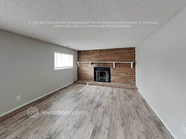 Building Photo - 15062 Kelly Pl