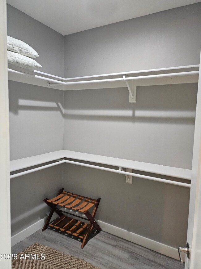 Building Photo - 1402 S 10th Ave