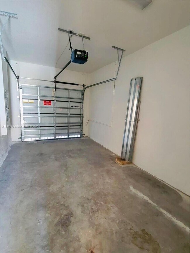 Building Photo - 12724 SW 230th St