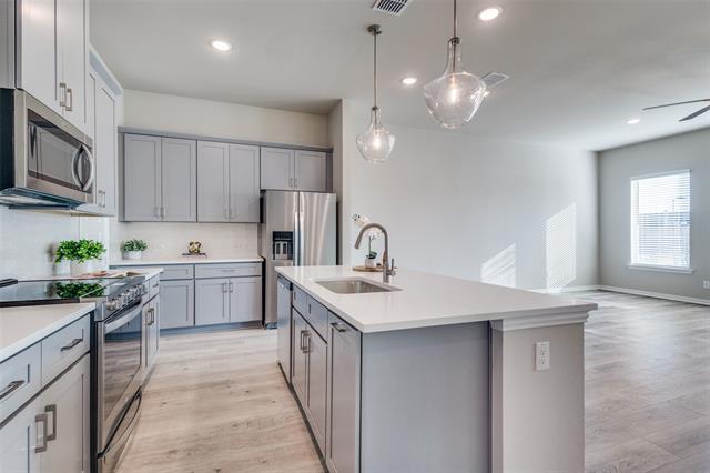 Building Photo - 2455 Morningside Dr
