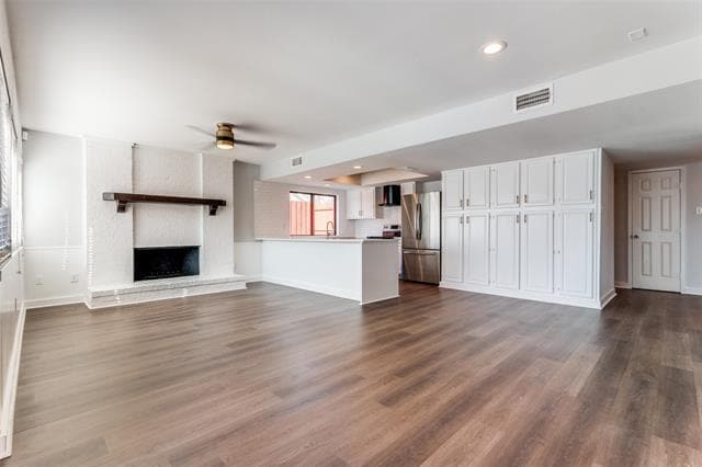 Building Photo - 2700 Chancellor Dr