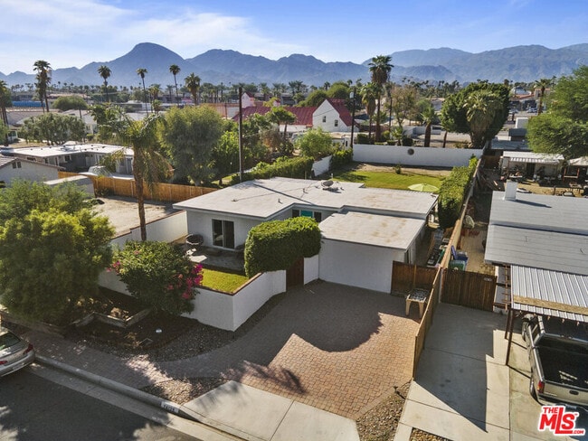 Building Photo - 74125 San Marino Way