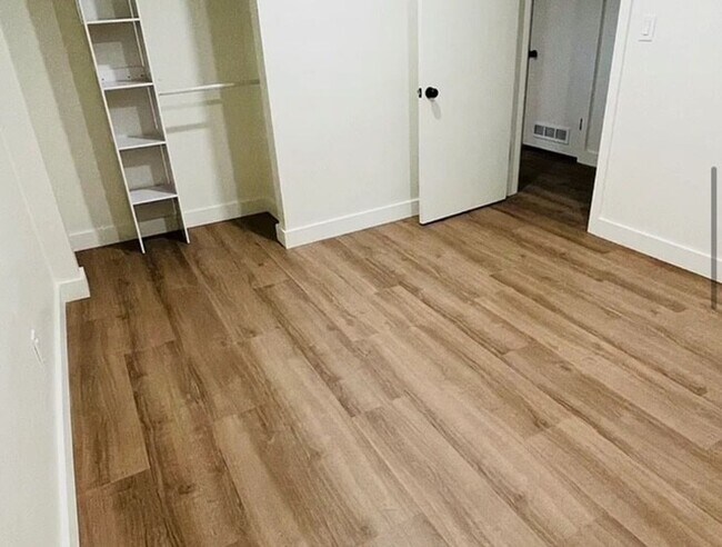 Building Photo - Short Term Rental Close to Cal Poly