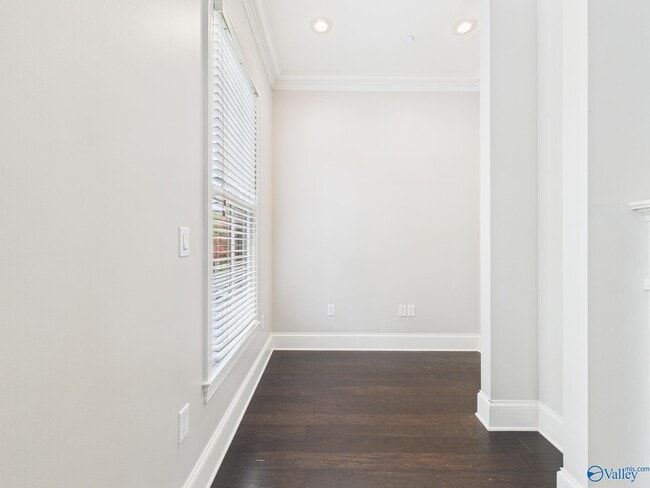 Building Photo - 69 Town Center Dr NW