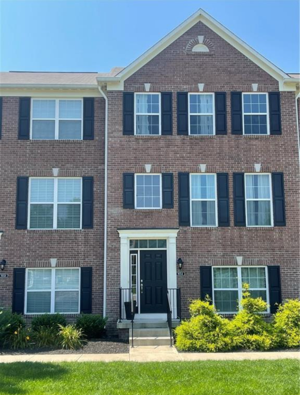 Building Photo - 9054 Mercer Dr