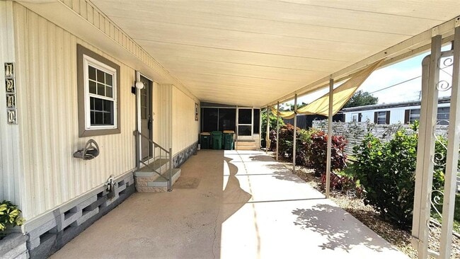 Building Photo - 1240 Seagull Dr