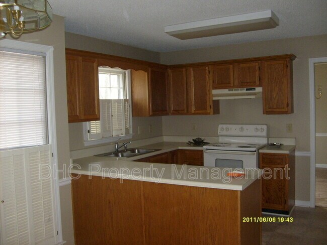 Building Photo - 3142 Ashbury Ln