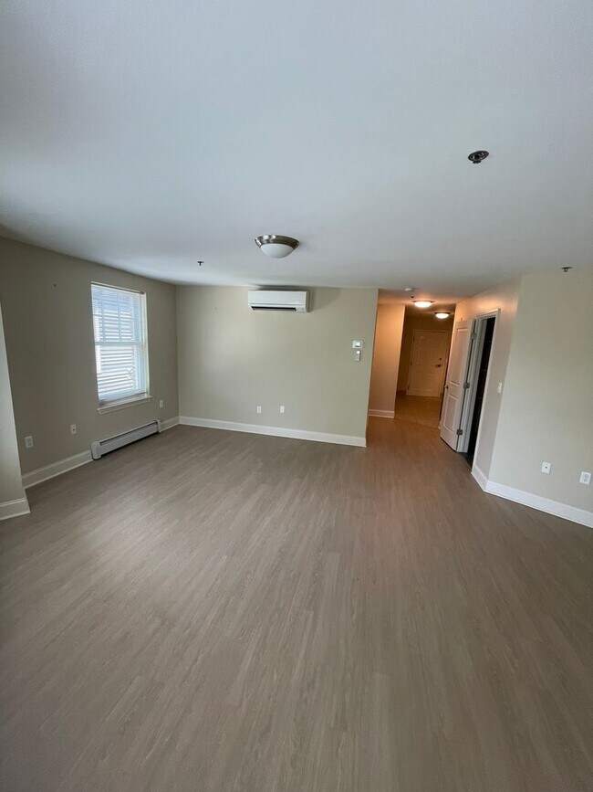 Interior Photo - 1 5th Street