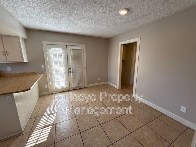 Building Photo - 4625 N 75th Ln