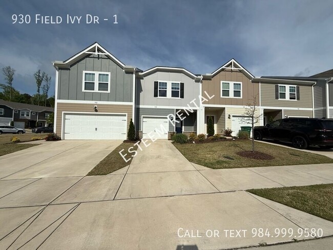 Building Photo - 930 Field Ivy Dr
