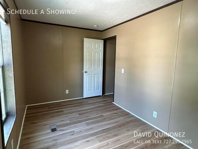 Building Photo - 5715 Alta Vista Ct