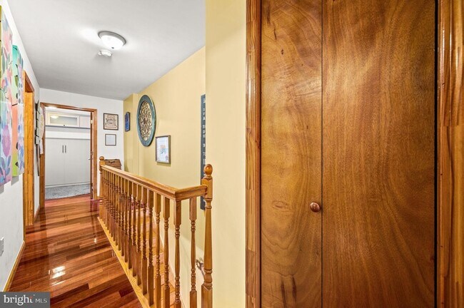 Building Photo - 1520 Dorrance St