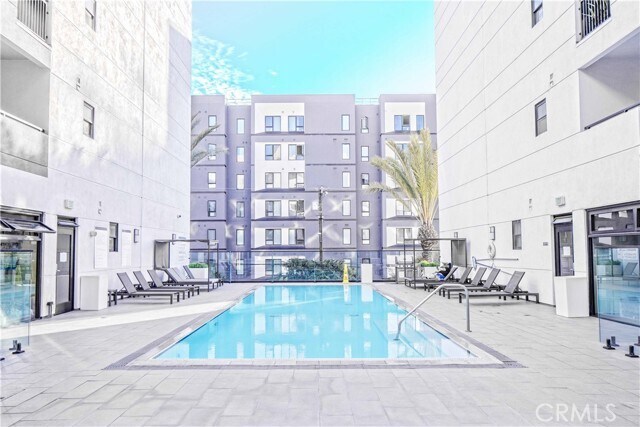 Building Photo - 1234 Wilshire Blvd