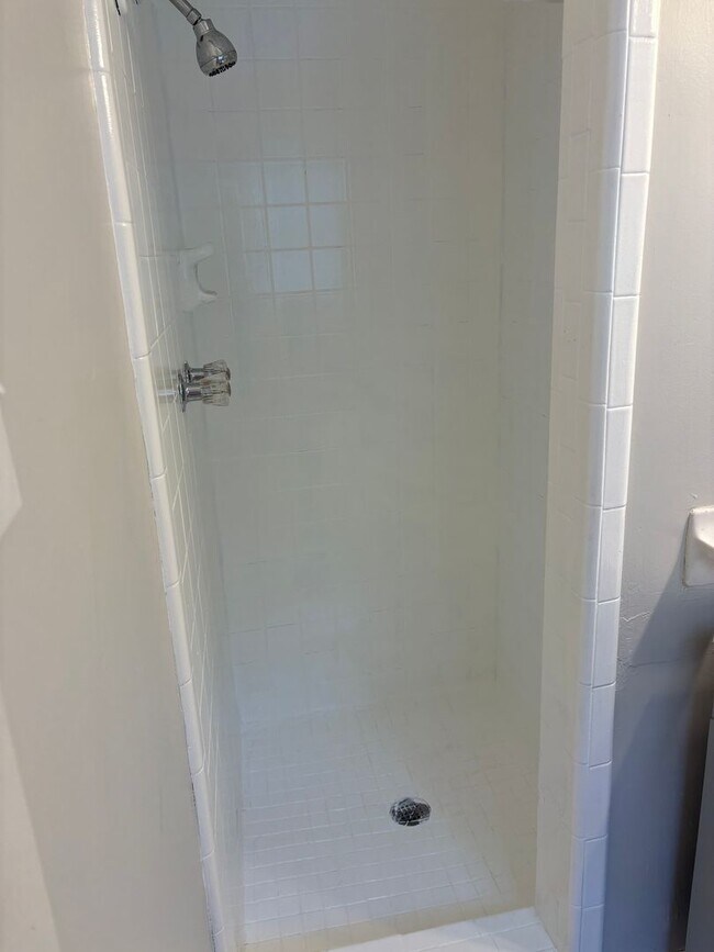 Building Photo - New For Rent!