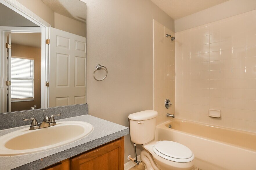 Building Photo - 11722 Mango Cross Ct