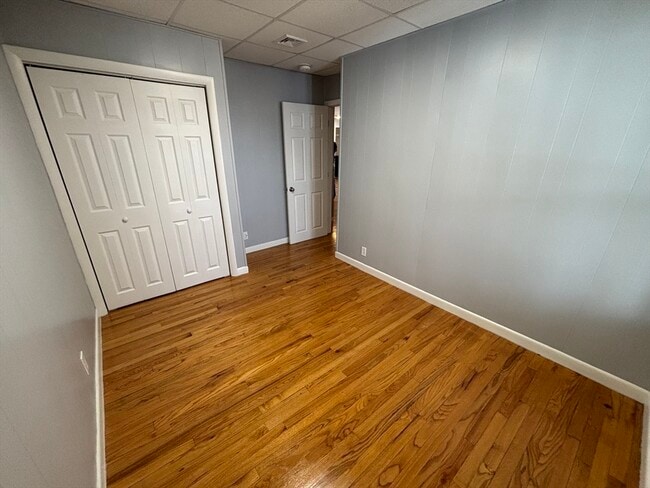 Building Photo - 84 Boutwell St