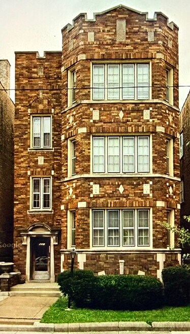 Building Photo - 9221 S Bishop St