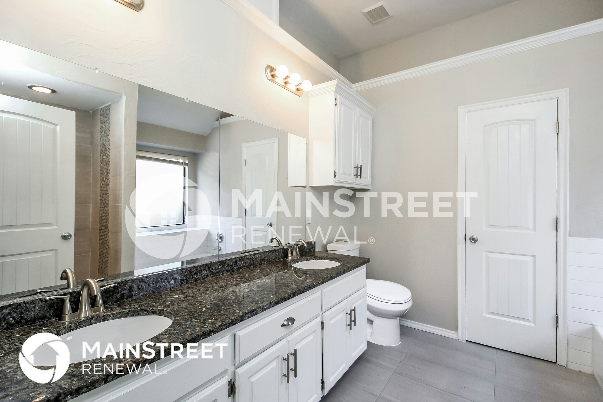 Building Photo - 4008 Beachcomber Dr