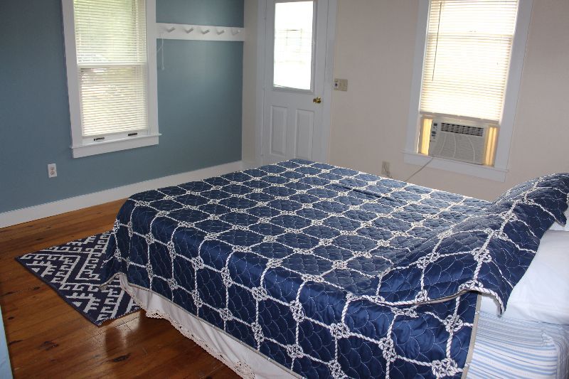 Building Photo - 69 Ploughed Neck Rd