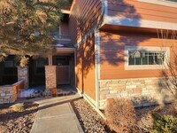 Building Photo - 4101 Crittenton Ln