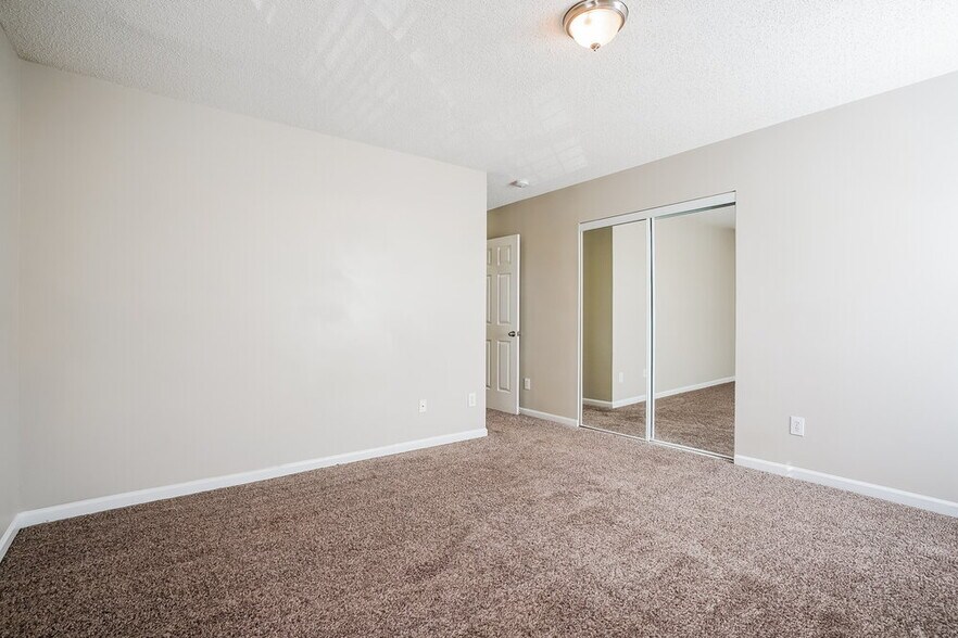 Building Photo - 7333 Brighton Hill Ln