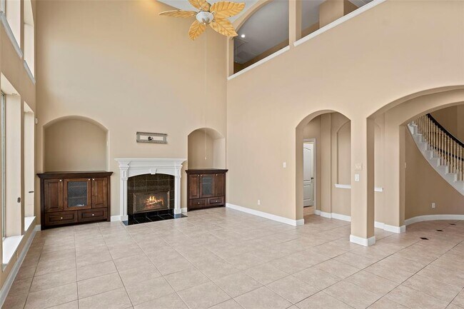 Building Photo - 11812 Sea Shadow Bend