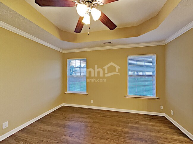 Building Photo - 4328 Pender Ct