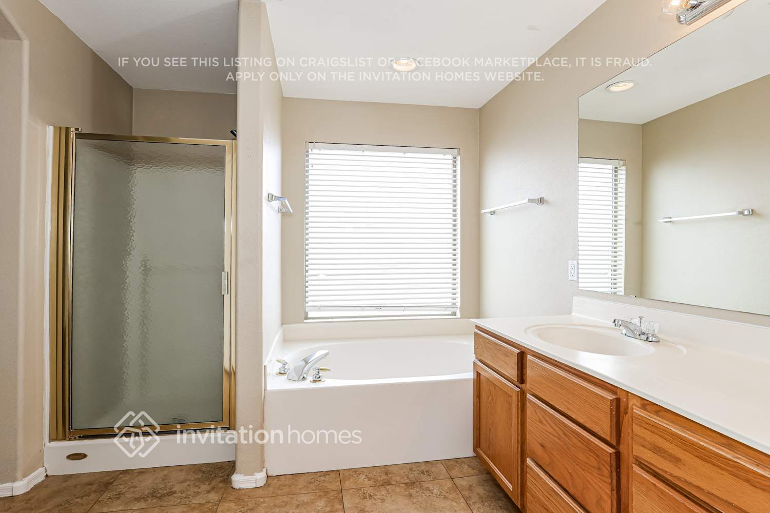 Building Photo - 1710 E Palo Blanco Way