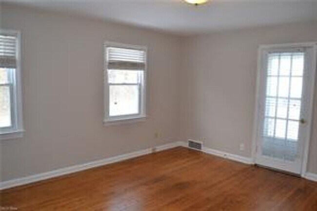 Building Photo - Cleveland Heights Single Family Rental