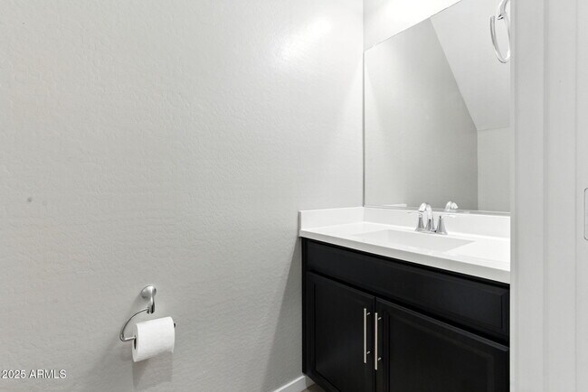 Building Photo - 1935 S Follett Way