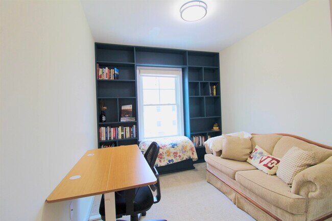 Building Photo - 1412 Palomino Trl