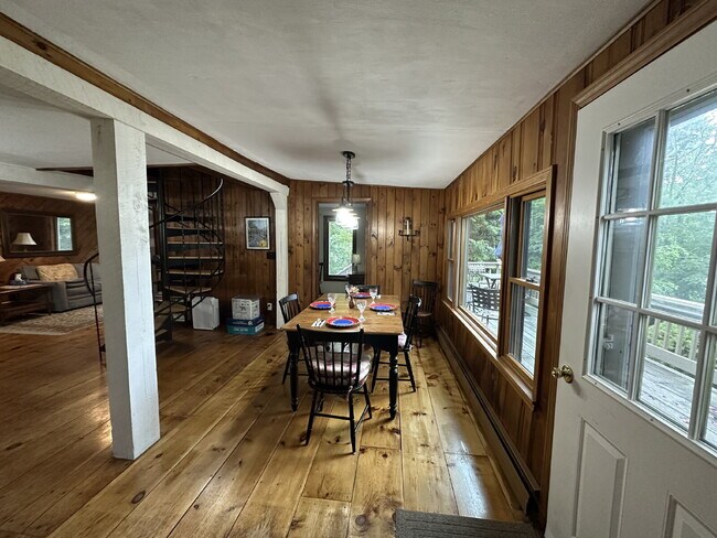 Building Photo - Peaceful Waterfront Living: 2-Story Home on River Road with Ample Outdoor Storage & Water Extras!