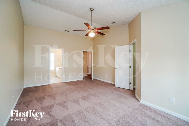 Building Photo - 3908 Genteel Dr