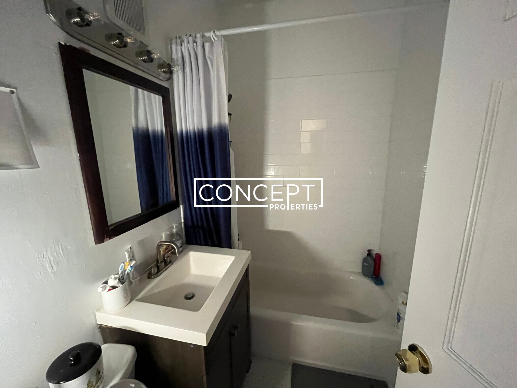 Building Photo - 610 Columbus Ave