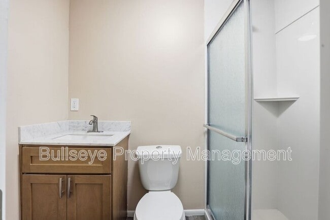 Building Photo - 830 N 10th St