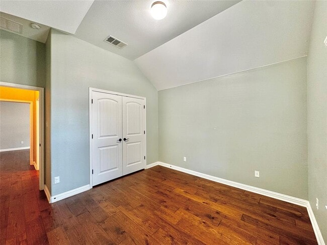 Building Photo - 4207 Oldenburg Ln